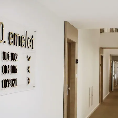 Hotel apartamentowy Corvin 4*