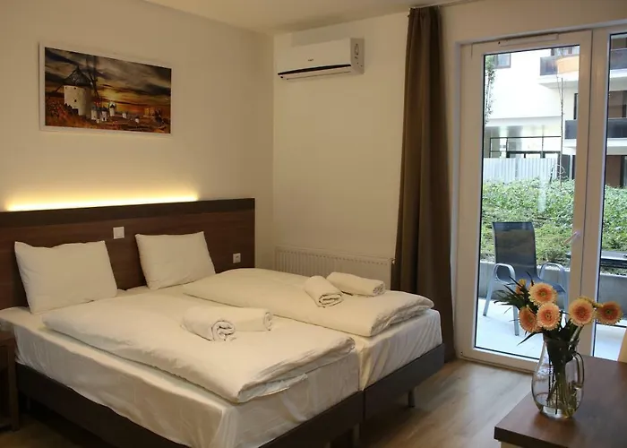 Apart-hotel Corvin 4*