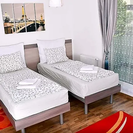 Aparthotel Corvin