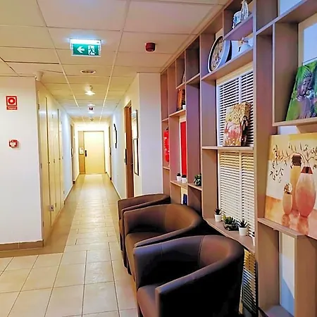 Aparthotel Corvin