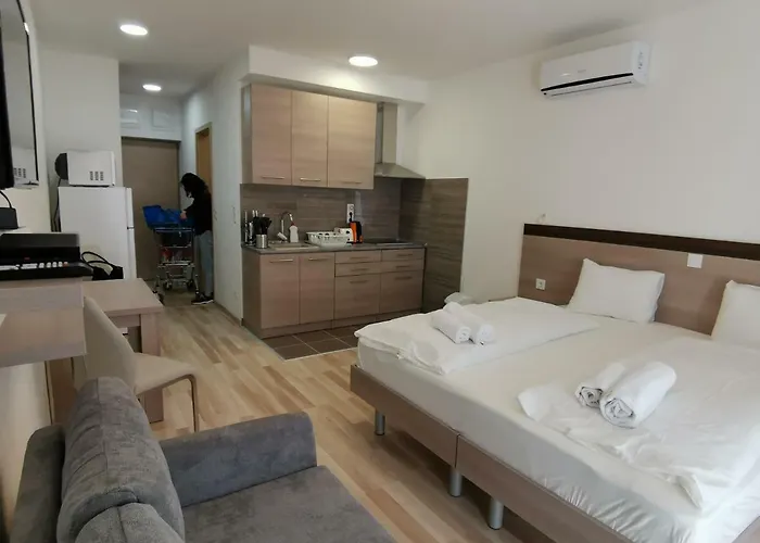 Corvin Hotel de apartamente 4*