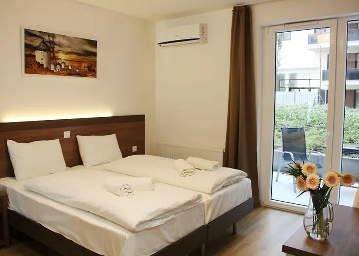 Corvin Appart hôtel 4*